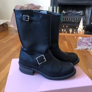 Frye | Black Short Boot